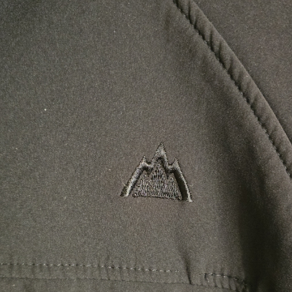 Snozu Black Softshell Jacket - image 3